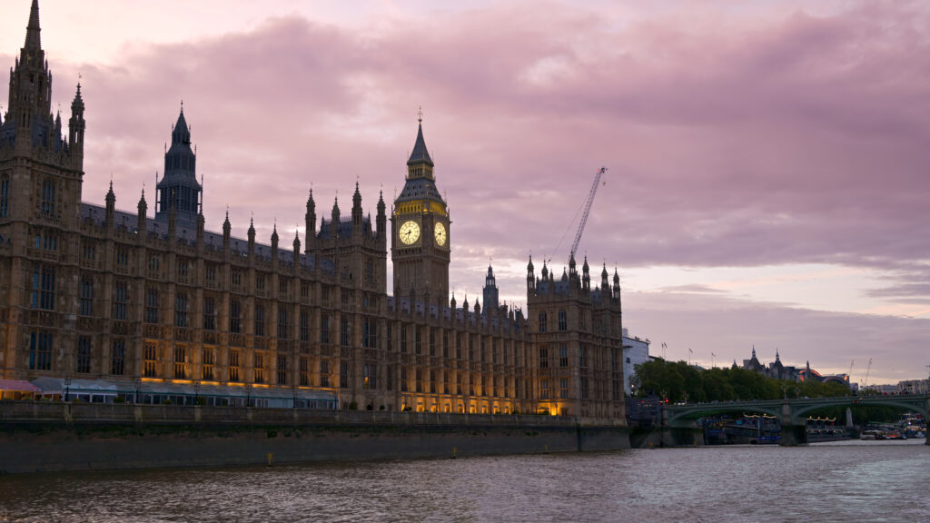 Veduta di Westminster dal Tamigi al tramonto, Londra