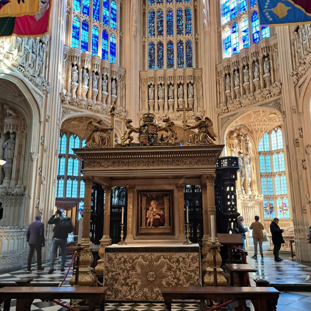 La cappella di Enrico VII con le tombe reali nell'Abbazia di Westminster