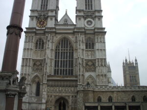 La facciata ovest dell'Abbazia di Westminster con le due torri